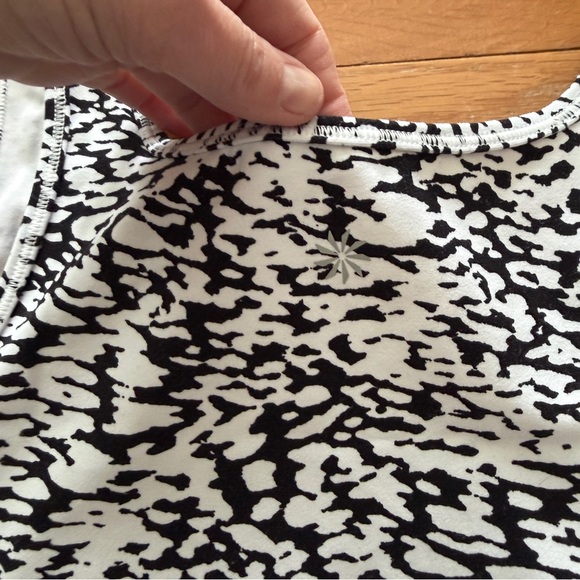 Athleta Shanti Square Neck Crop Tank Top Women S - Picture 10 of 12